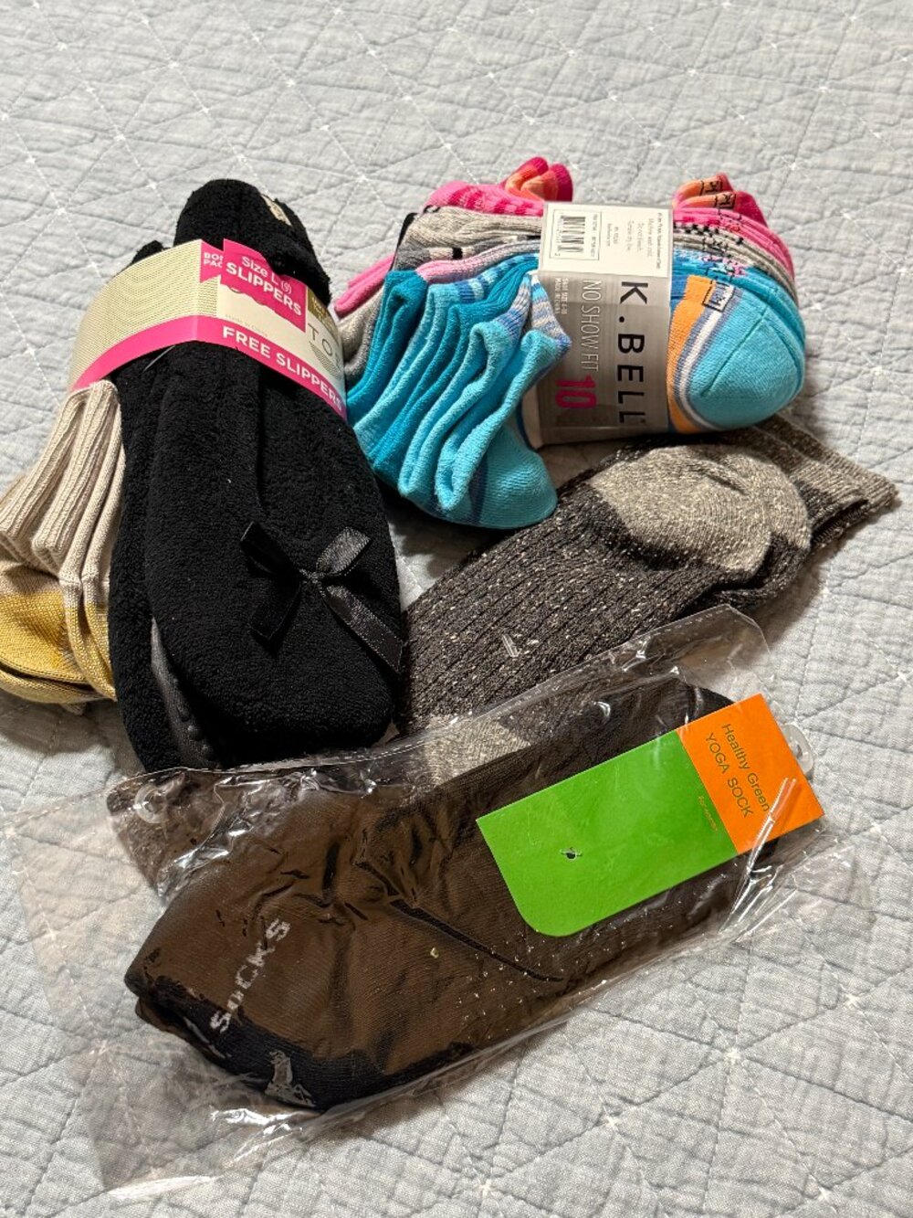 Lot of Women's Socks No-Show/Yoga and Slippers Sz Large NWT